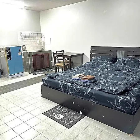 Impact Muangthongthani Condo P2