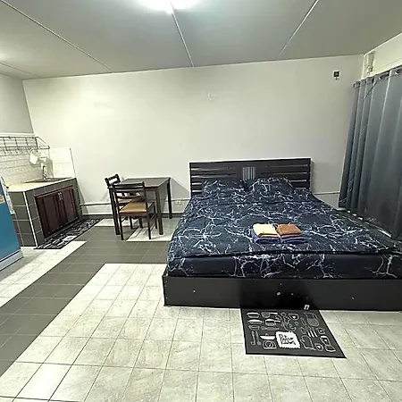 Impact Muangthongthani Condo P2